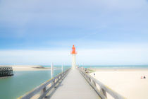 Lighthouse by Jo Holz