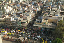 Vogelperspektive auf die Strassen der Altstadt von Delhi, Indien by ralf werner froelich