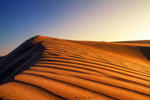 A sea of dunes - Un mar de dunas von Víctor Bautista