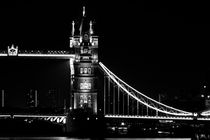 Tower Bridge von David Pyatt
