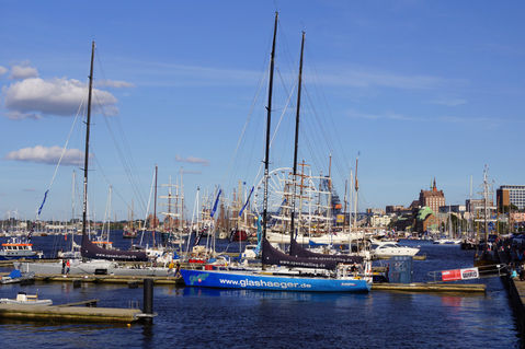 Rostockstadhafensegelbootehansesail