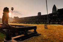 Angkor Wat II by Tom Hanslien