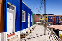 Colourful Houses in Valparaiso. von Tom Hanslien