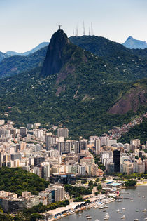 Rio de Janeiro. by Tom Hanslien