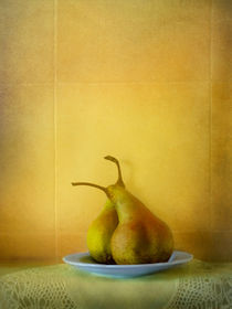 Two Pears  von artskratches
