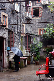 Rainy day in Shanghai  von Simone Wilczek