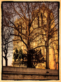 Notre Dame de Paris by Uwe Karmrodt