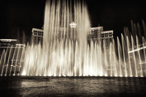 Bellagio Fountain Dance by John Rizzuto