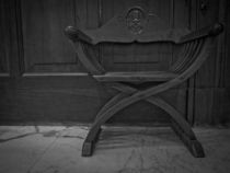 antiker Stuhl von Jürgen Creutzburg