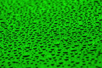 Green Water Drops von digidreamgrafix