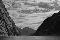 Trollfjord, Lofoten Islands, Norway, black and white von travelfoto