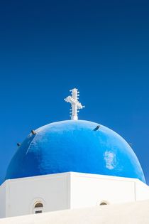 Blaue Kuppel auf Santorin by Björn Kindler