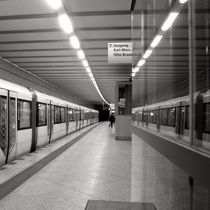 U-Bahn-Station - Schillingstrasse - Berlin von captainsilva