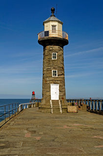 Disused East Pier Lighthouse, Whitby by Rod Johnson