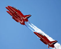Red Arrows 1 by Steve Ball