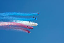Red Arrows 2 by Steve Ball