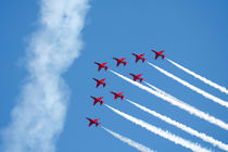 Red Arrows 4 by Steve Ball