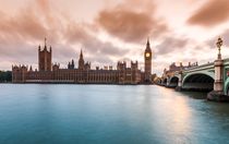 Houses of Parliament and Westminster Bridge von davis