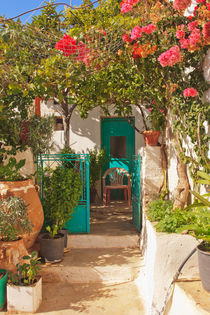 Cretan house entrance - Crete - Greece von Jörg Sobottka