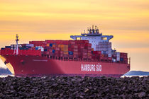 Hamburg Süd Containerschiff Santa Cruz von Dennis Stracke