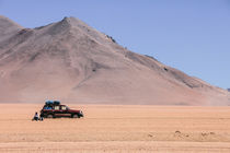 4x4 Car in the desert von Alejandro Moreno de Carlos