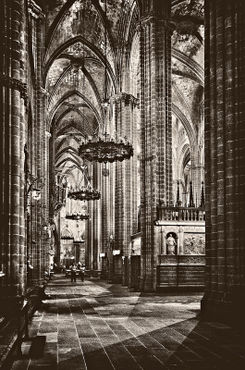 Cathedral-of-santa-eulalia-barcelona