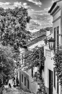The famous Plaka in Athens, Greece von Constantinos Iliopoulos