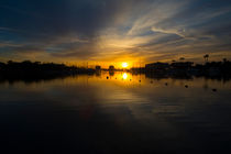 Marina Sunrise  von Rob Hawkins