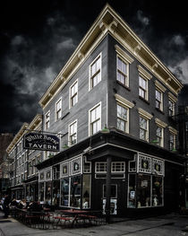The White Horse Tavern by Chris Lord