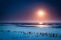 Mondaufgang am Strand von Nieblum auf Föhr von Fotos von Föhr Konstantin Articus