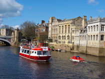 York Guildhall with river boat by Robert Gipson