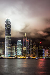 The lights of Hong Kong by asiandream