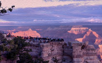 Sun Worshippers Gather At The Grand Canyon von John Bailey