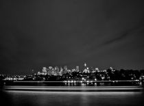 Sydney Skyline at Night von Tim Leavy