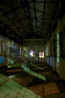 Balmain Power Station at Night von Tim Leavy