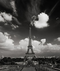 The Eiffel Tower, Paris by Antonio Jorge Nunes