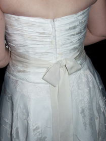 Wedding dress with bow. von dreamcatcher-media