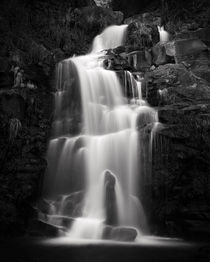 Waterfall by Antonio Jorge Nunes