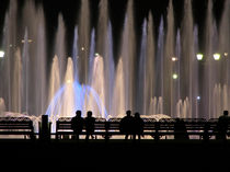 Fountains and Silhouettes by cinema4design