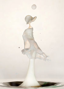 White lady with the hat by Jarek Blaminsky