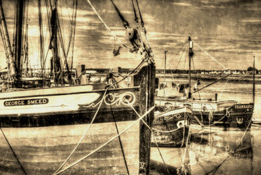 Sailing-barge-vintage