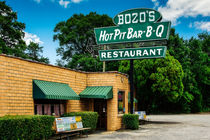 Bozo's Hot Pit Bar-B-Q by Jon Woodhams
