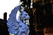Winged Lion statue by Dan Richards