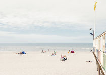 Another lazy day on the beach by Vera Kämpfe