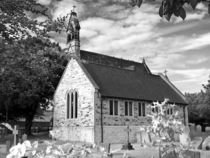 English Country church von Robert Gipson
