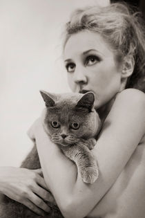 Woman and cat von Igor Korionov
