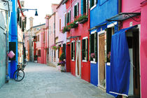 Colorful buildings in Burano. Italy  by Tania Lerro