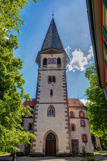 Front of the Martinskirche by safaribears