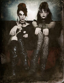Sisters of the Sinister by spokeninred