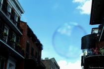 Bubbles in the Street von Dan Richards